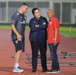 Erick Thohir Beri Semangat di Latihan Timnas U-23 Indonesia Jelang ASEAN U-23 Championship 2025