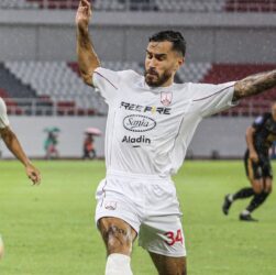 Masa Depan Jordy Tutuarima di Persis Solo di Ujung Tanduk: Mengikuti Trial di Klub Belanda VVV-Venlo