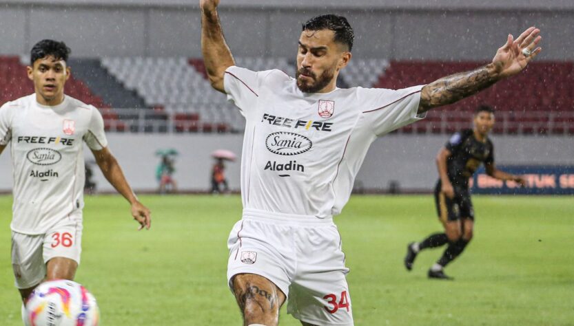Masa Depan Jordy Tutuarima di Persis Solo di Ujung Tanduk: Mengikuti Trial di Klub Belanda VVV-Venlo