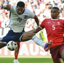 Manuver Transfer AC Milan: Bidik Joe Gomez dan Manuel Akanji untuk Perkuat Lini Belakang