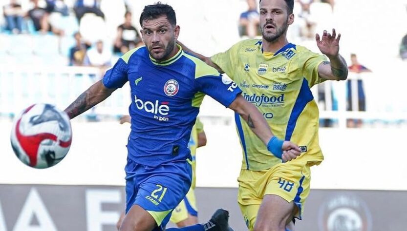 Pemain Arema FC Sebut Kesalahan "Konyol" Jadi Penyebab Kekalahan dari Persib