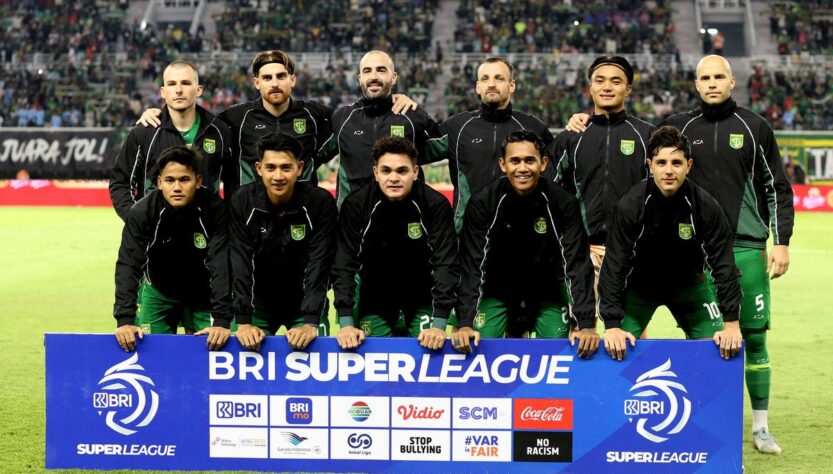 Panasnya Derbi Jawa Timur: Analisis Head-to-Head Persebaya vs Arema FC di Super League 2025-2026