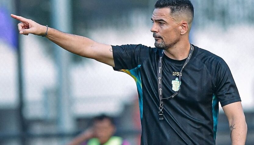 Derby Banten Super League: Dewa United vs Persita Tangerang, Carlos Pena Klaim Timnya Sulit Ditaklukkan