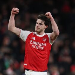 Restrukturisasi Lini Tengah: Louis Saha Desak Manchester United Rekrut Gelandang Bertipe Declan Rice